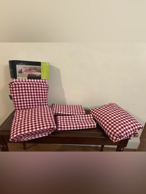 New Cuddl Duds Sheet Set king Size Red Gingham